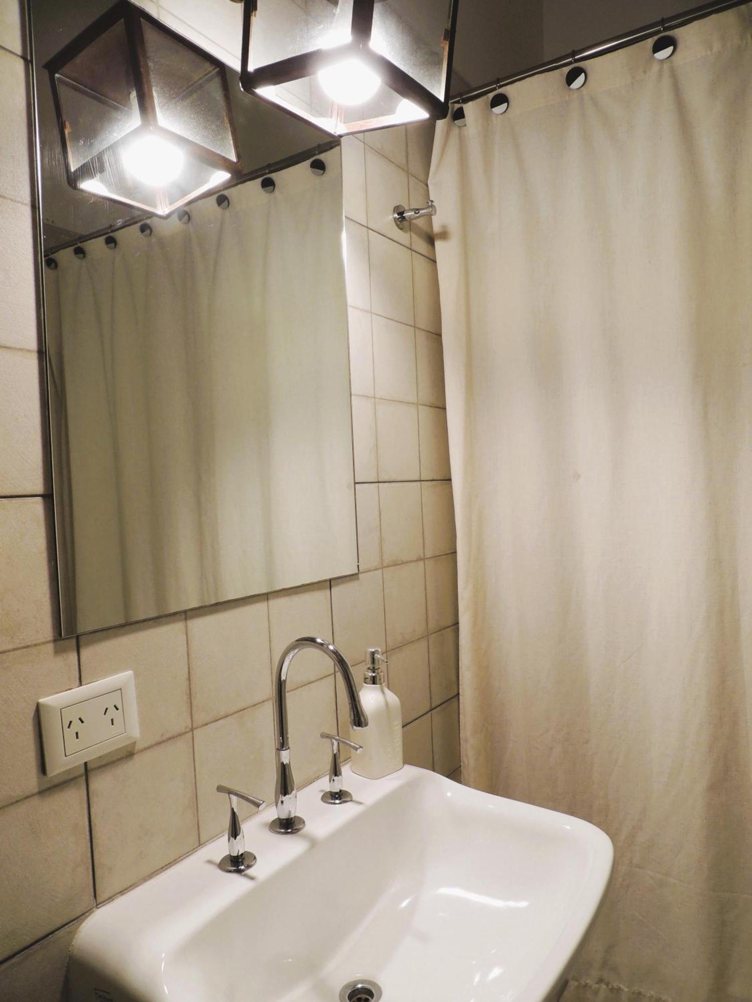 Hermoso Departamento En Pleno Centro Porteno *